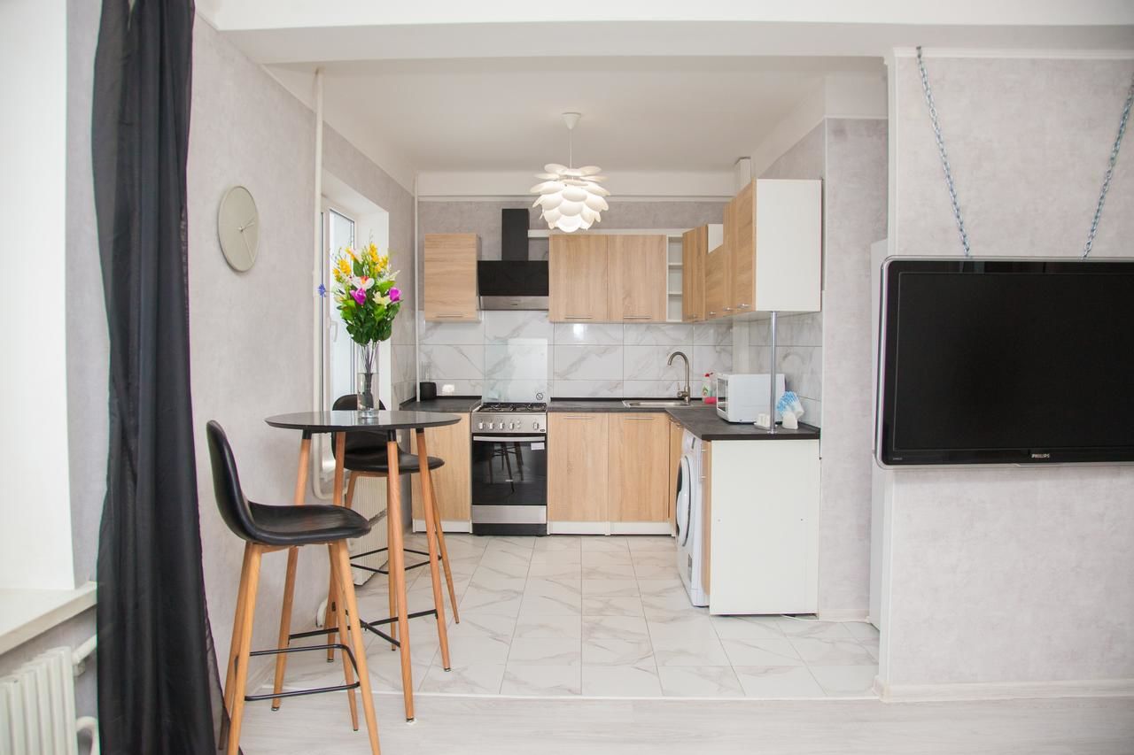 Апартаменты 2 Rooms Luxury Apartment on Shkilna 34 Street Запорожье